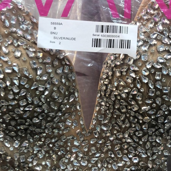 Jovani Dress - Picture 6 of 11